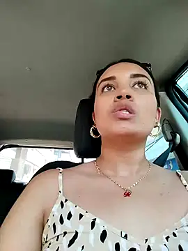 Snapshot of aisha_es chatting on 01-14-25, 05:45 aisha es online show from 01-14-25, 05:45