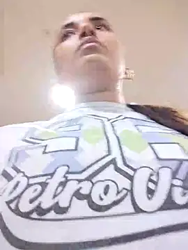 Snapshot of aisha_es chatting on 03-12-25, 09:56 aisha es online show from 03-12-25, 09:56