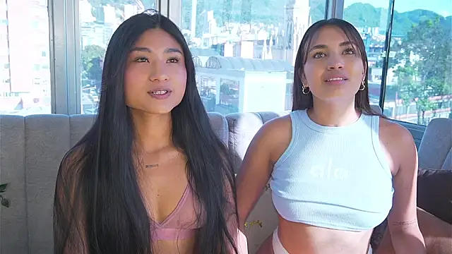 Snapshot of aisha_es chatting on 09-13-25, 09:03 aisha es online show from 09-13-25, 09:03