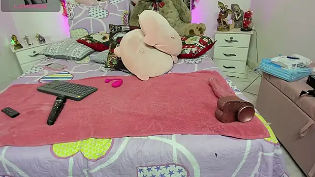 Karly moon online show from 12-21-24, 05:36