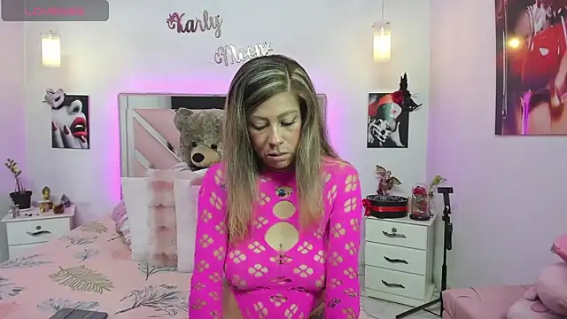 Karly moon online show from 09-17-25, 08:10