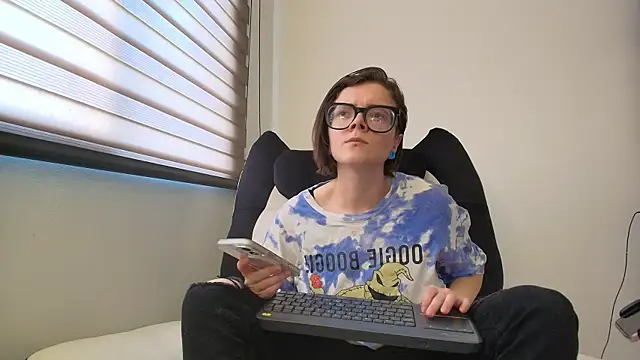 Arya starrk online show from 01-07-26, 02:41