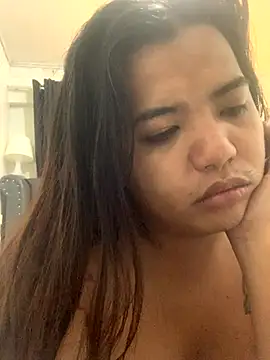 Snapshot of KeshaVictorina chatting on 10-29-25, 12:29 KeshaVictorina online show from 10-29-25, 12:29