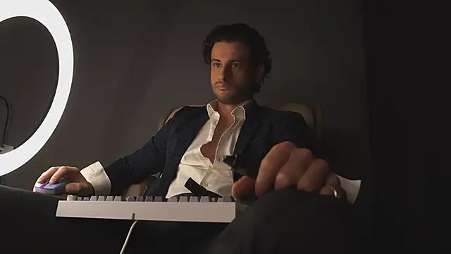 Keen   Luckystrike online show from 03-09-25, 03:01