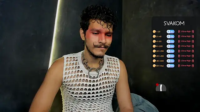 Snapshot of die_mond chatting on 11-13-25, 07:35 die mond online show from 11-13-25, 07:35