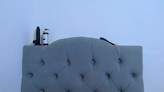 Red-moon1 online show from 12-29-24, 03:46