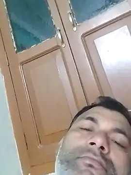 Snapshot of Gulrulhxxx chatting on 12-05-24, 09:39 Gulrulhxxx online show from 12-05-24, 09:39