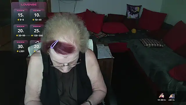 HeisseomaOriginal online show from 11-16-25, 08:20