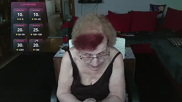 Snapshot of HeisseomaOriginal chatting on 02-10-26, 08:18 HeisseomaOriginal online show from 02-10-26, 08:18