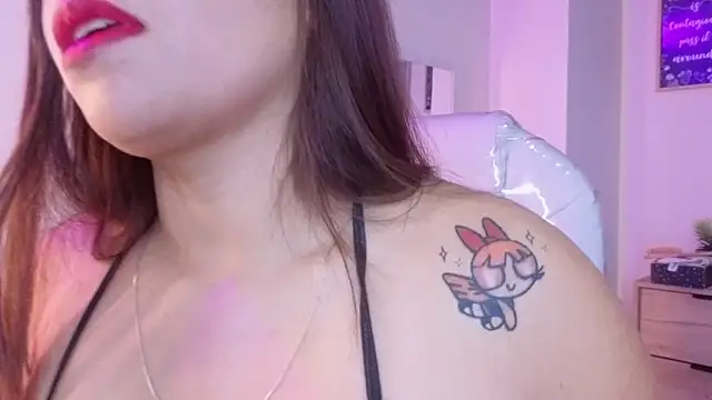 bluee hazell online show from 02-18-26, 11:28