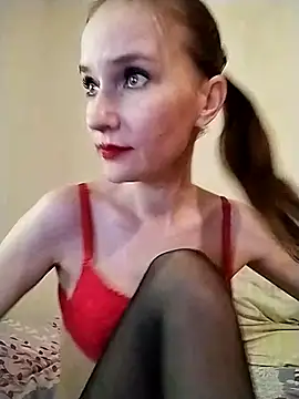 AimeeFair online show from 10-10-25, 11:42