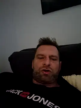 Mjn34 online show from 10-26-25, 07:03