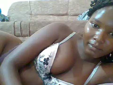 Snapshot of sexyjanett chatting on 02-06-25, 03:20 sexyjanett online show from 02-06-25, 03:20