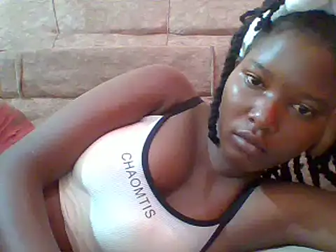 Snapshot of sexyjanett chatting on 02-28-25, 04:32 sexyjanett online show from 02-28-25, 04:32