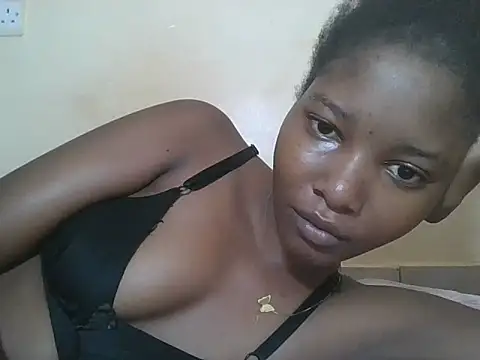 Snapshot of sexyjanett chatting on 02-05-26, 05:01 sexyjanett online show from 02-05-26, 05:01