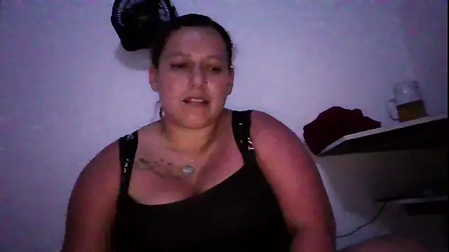 Diana Lozano online show from 01-04-25, 02:56
