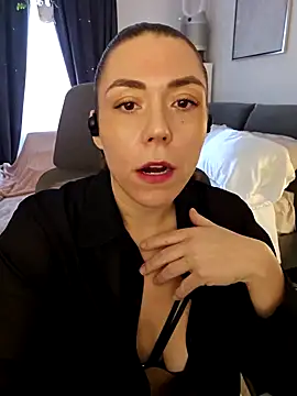 Snapshot of Ellie-L-Elizabeth chatting on 12-12-24, 03:59 Ellie-L-Elizabeth online show from 12-12-24, 03:59