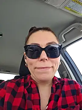 Snapshot of Ellie-L-Elizabeth chatting on 02-18-25, 02:27 Ellie-L-Elizabeth online show from 02-18-25, 02:27