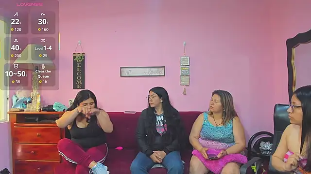 lesbiancuple online show from 11-12-25, 01:11