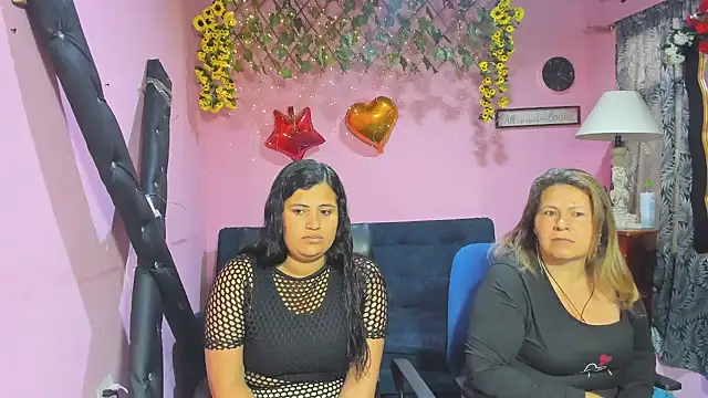 Snapshot of lesbiancuple chatting on 02-24-26, 12:25 lesbiancuple online show from 02-24-26, 12:25