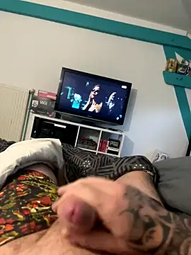 RenaudS-02 online show from 11-18-25, 07:13