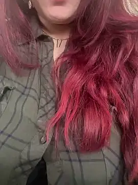 Snapshot of LunaMoongirl chatting on 01-10-25, 01:41 LunaMoongirl online show from 01-10-25, 01:41