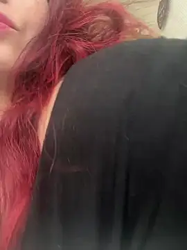 Snapshot of LunaMoongirl chatting on 01-29-25, 10:27 LunaMoongirl online show from 01-29-25, 10:27