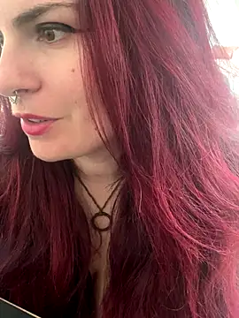 Snapshot of LunaMoongirl chatting on 09-11-25, 02:50 LunaMoongirl online show from 09-11-25, 02:50