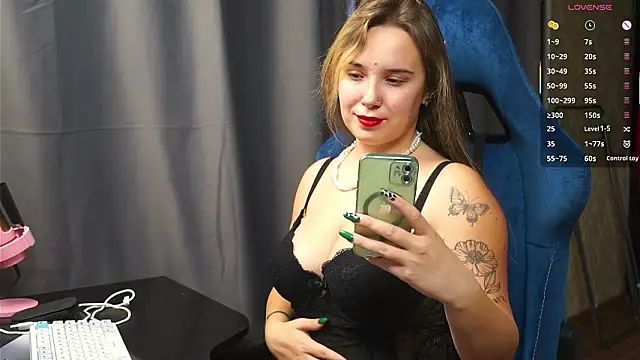 Sandra SW  online show from 02-14-26, 12:57