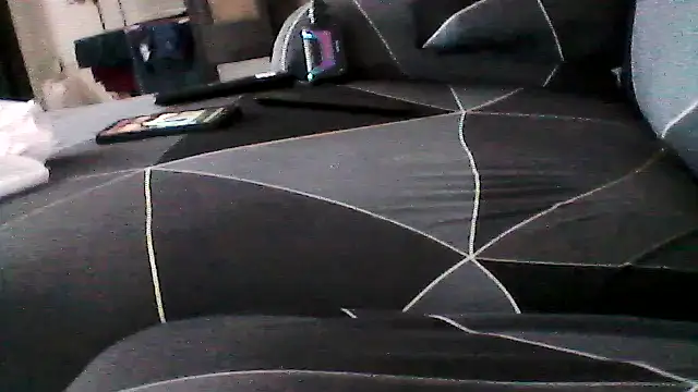 Snapshot of mickzizi chatting on 10-10-25, 08:24 mickzizi online show from 10-10-25, 08:24