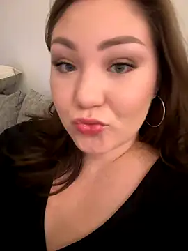 Snapshot of RosieDixx chatting on 11-09-25, 06:12 RosieDixx online show from 11-09-25, 06:12