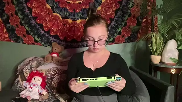 Snapshot of sweetandwet_daddy chatting on 10-21-25, 10:38 sweetandwet daddy online show from 10-21-25, 10:38