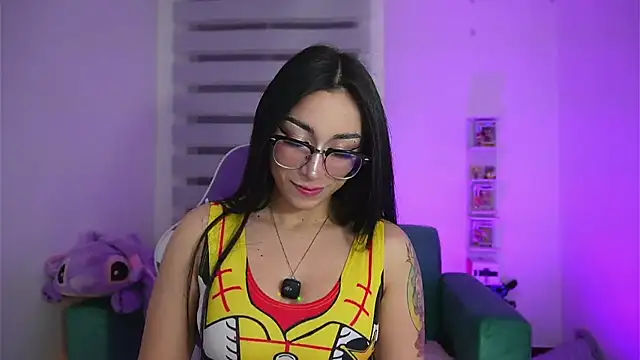 sophie cute66 online show from 03-28-26, 04:45