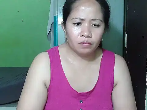 Snapshot of sweetlady_pinay chatting on 11-09-25, 01:59 sweetlady pinay online show from 11-09-25, 01:59
