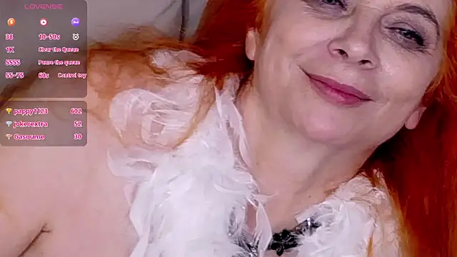 GiselleFox online show from 01-28-25, 10:12