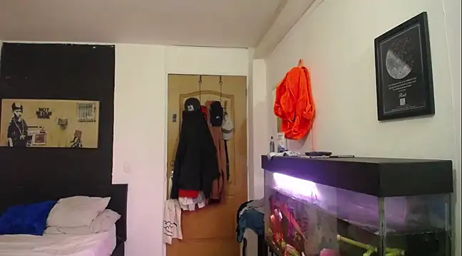 romeolovedark online show from 12-07-24, 01:58