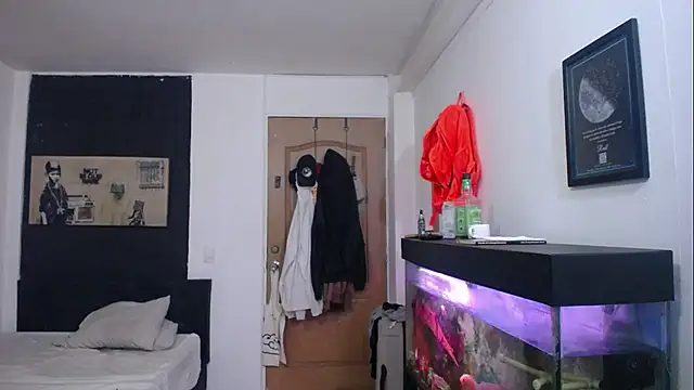 romeolovedark online show from 12-13-24, 01:37