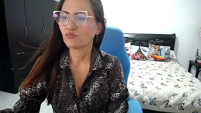 Xiimen online show from 01-13-26, 09:53