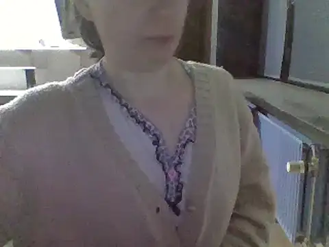 Moi Lina online show from 01-17-25, 09:28