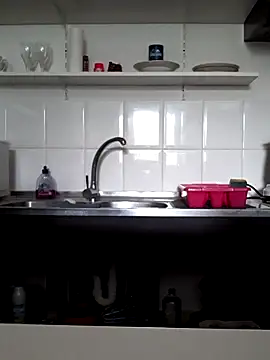 Moi Lina online show from 10-08-25, 01:20