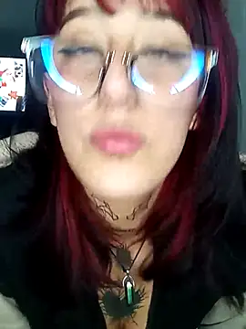 Mariana Joness online show from 03-11-25, 02:32