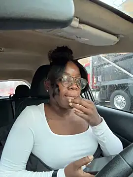 ChocolateBuns101 online show from 12-28-24, 09:19