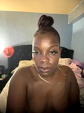 ChocolateBuns101 online show from 09-14-25, 08:13