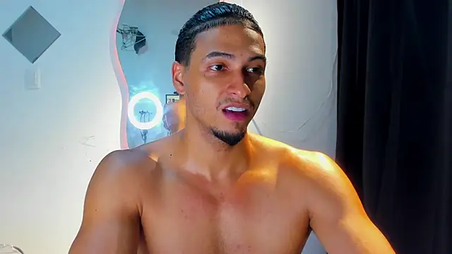 Snapshot of Kris_Khalifa69 chatting on 09-14-25, 03:05 Kris Khalifa69 online show from 09-14-25, 03:05