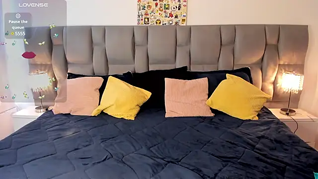 Snapshot of Nickytouse chatting on 02-10-25, 10:40 Nickytouse online show from 02-10-25, 10:40