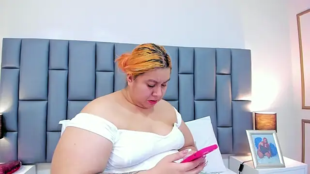 aandreaperez online show from 01-23-25, 11:48