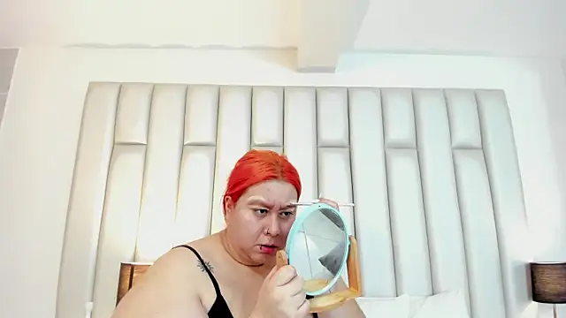 aandreaperez online show from 11-10-25, 11:53