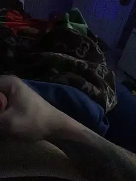 Hugetings online show from 12-19-24, 03:30