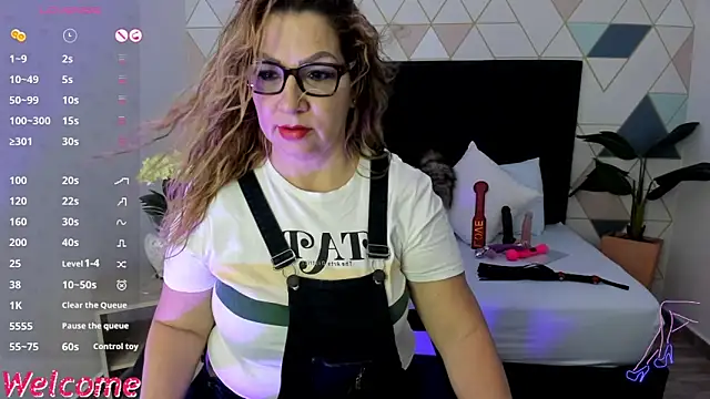 gisela27 online show from 01-24-25, 12:31