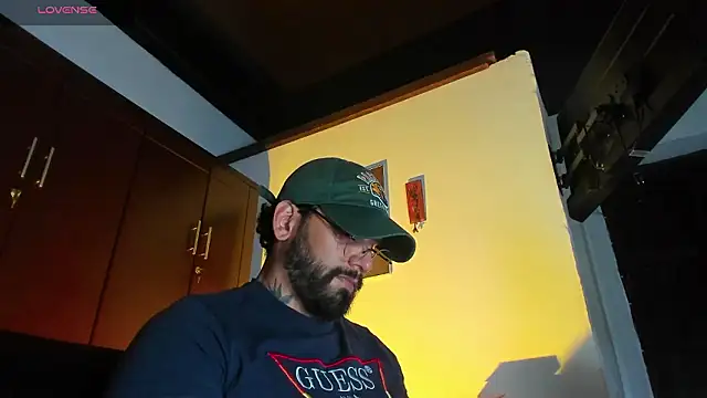 CamiloGray  online show from 02-20-26, 03:23